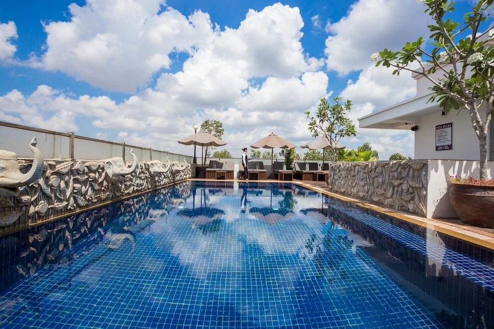 Nita By Vo Luxury Hotel Siem Reap Exterior photo