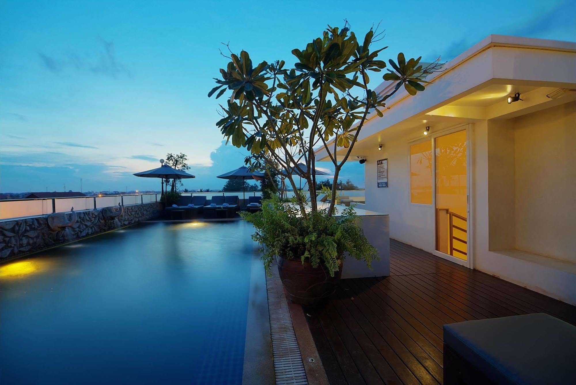Nita By Vo Luxury Hotel Siem Reap Exterior photo